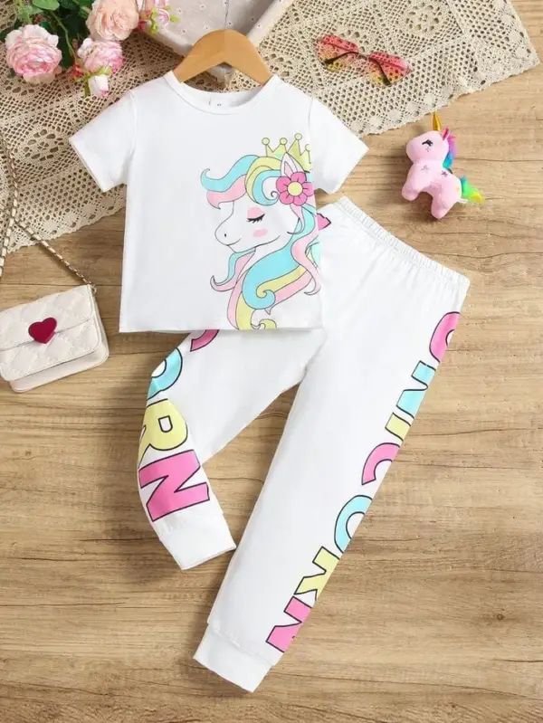 2025 Moms Favorite Unicorn T-shirt Pajama Set